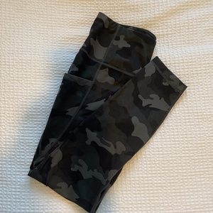 Camo 7/8 Leggings with Pockets